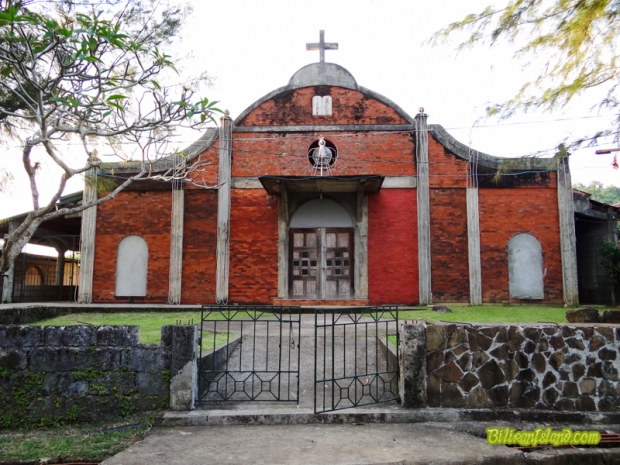 Talustusan Church