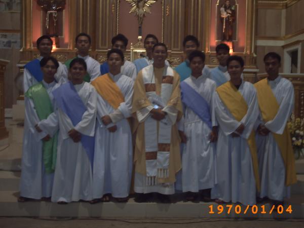 the apostles of  the almeria parish church during the recent holy week.