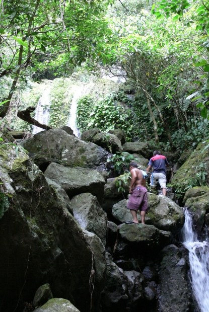 Pinangomhan Falls