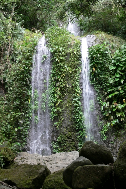 Pinangomhan Falls